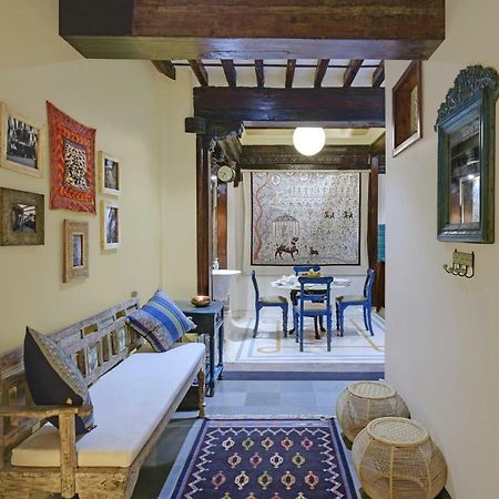 מלון אחמדאבאד Dodhia Haveli מראה חיצוני תמונה